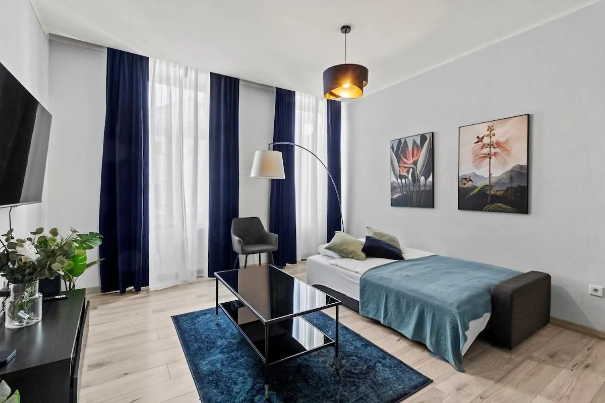 Fast Wifi I 4 Min To U3 Zipperer Strasse Apartment Vienna 0*,  Austria