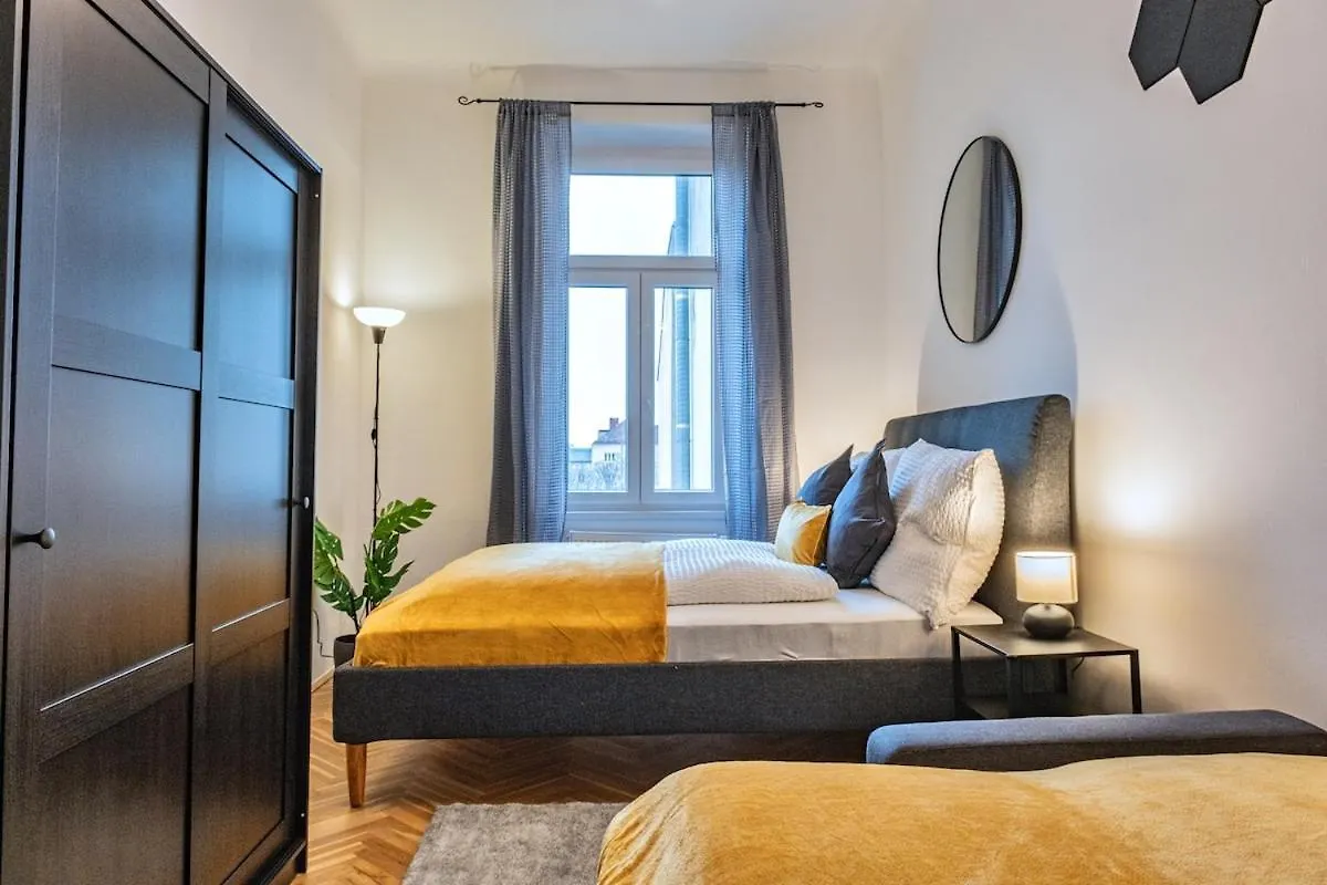 Fast Wifi I 4 Min To U3 Zipperer Strasse Apartment Vienna
