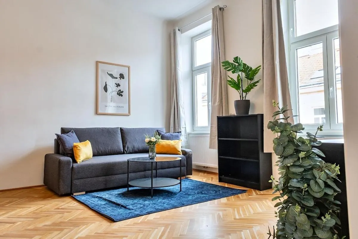 Fast Wifi I 4 Min To U3 Zipperer Strasse Apartment Vienna 0*,  Austria