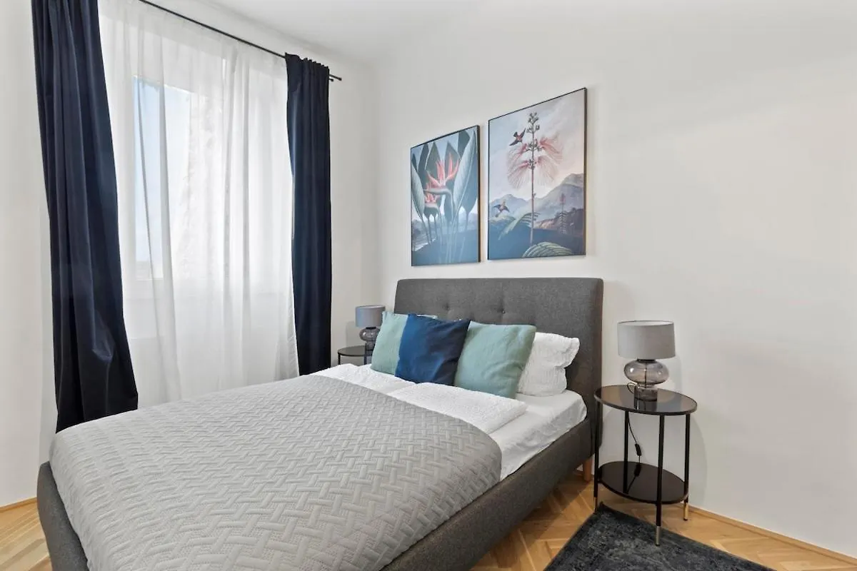 Fast Wifi I 4 Min To U3 Zipperer Strasse Apartment Vienna