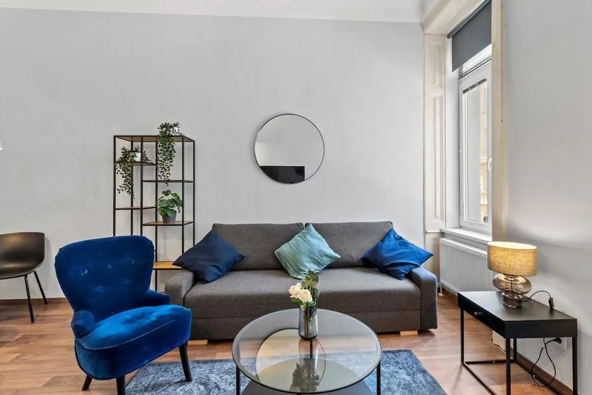 Fast Wifi I 4 Min To U3 Zipperer Strasse Apartment Vienna 0*,  Austria