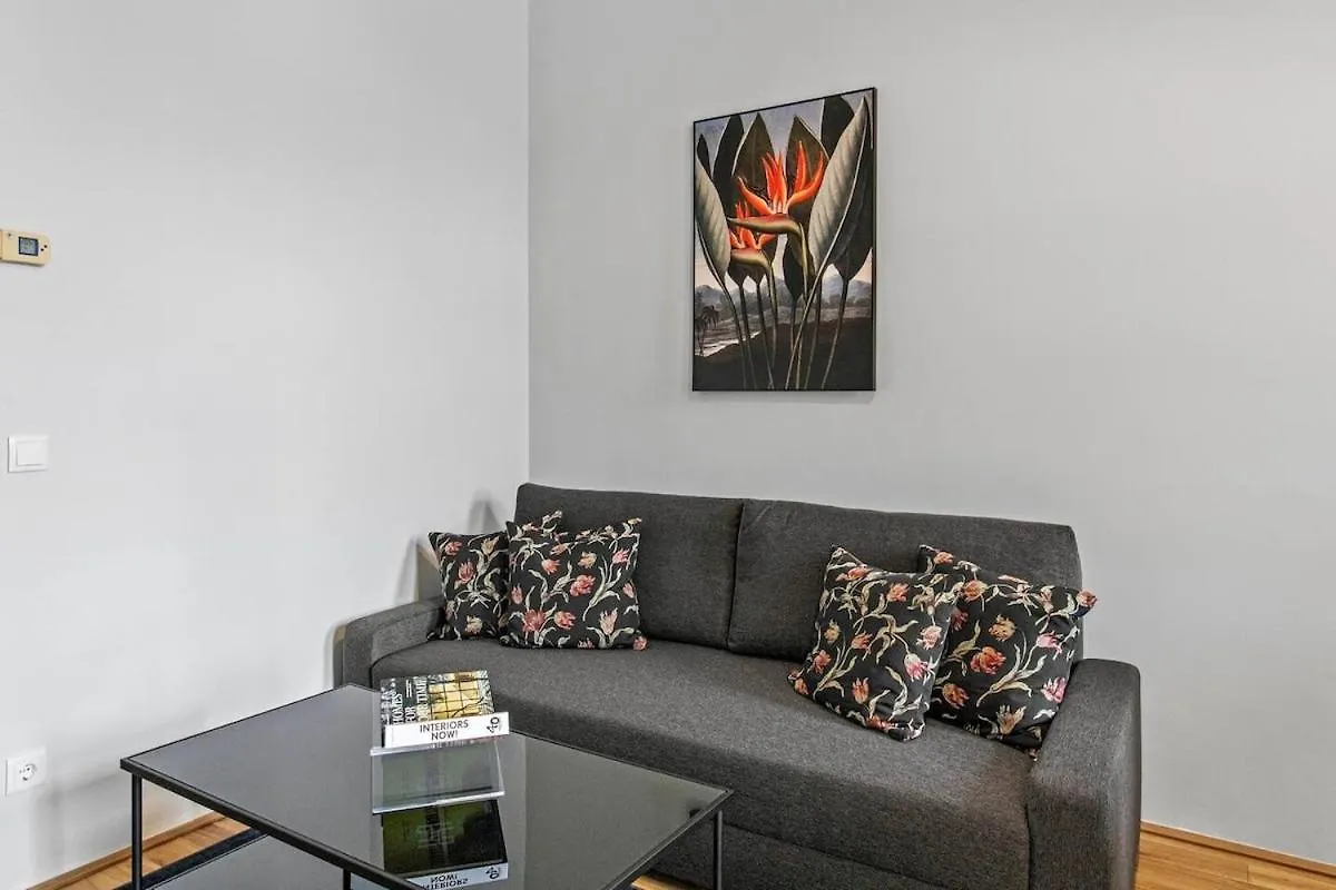 Fast Wifi I 4 Min To U3 Zipperer Strasse Apartment Vienna Austria